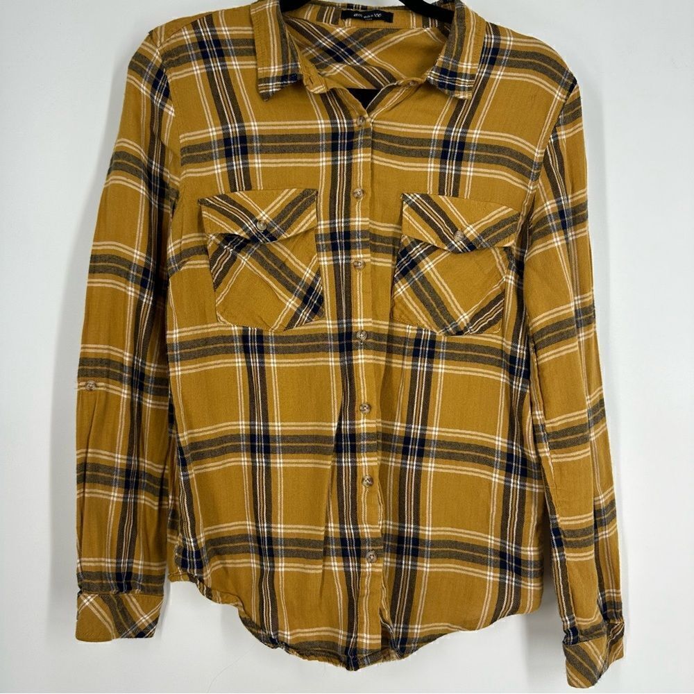 AMBIANCE Women’s Mustard Yellow and Navy Plaid Sot Knit Button Down Shirt Sz M